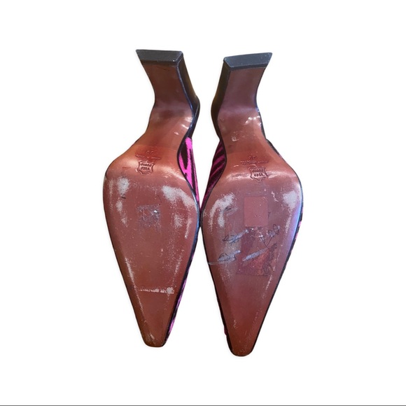 Hot pink zebra print heels - Picture 4 of 4